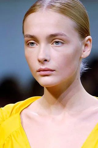Look 10